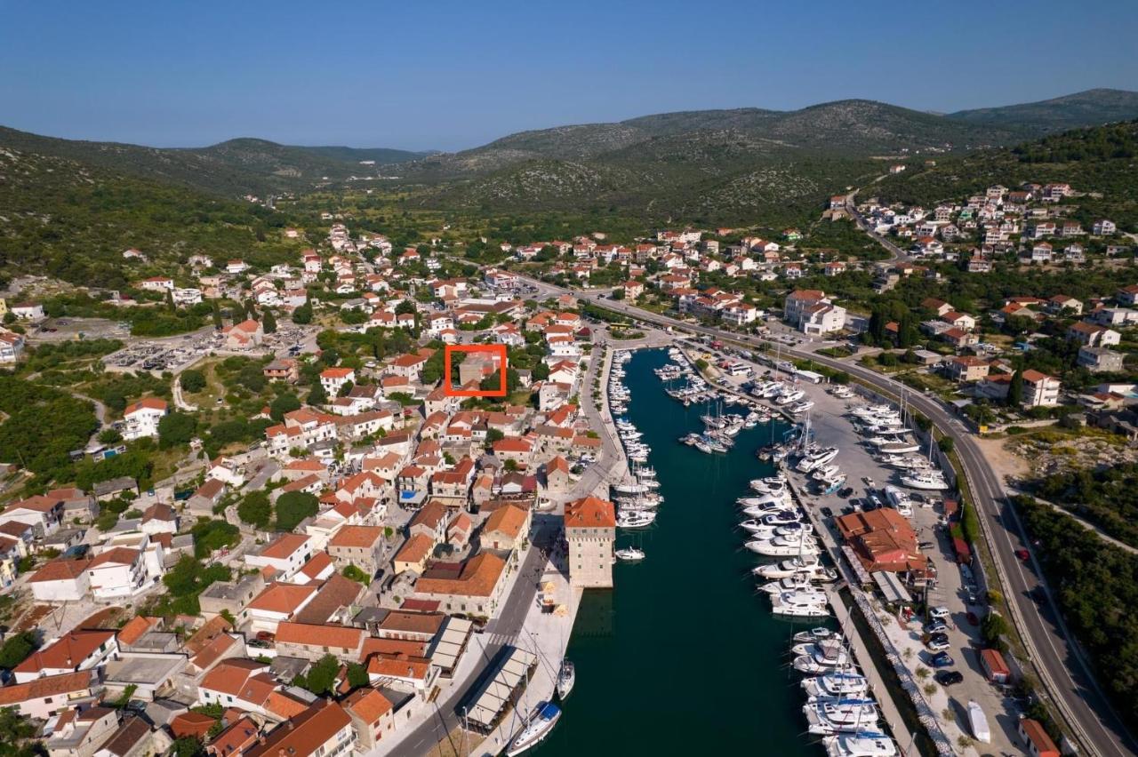 Apartment Datala Marina Buitenkant foto