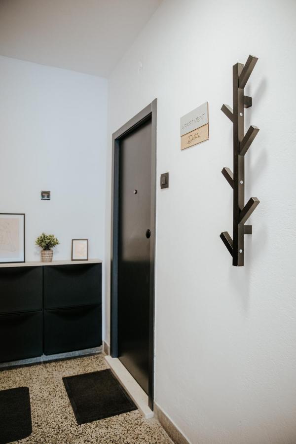 Apartment Datala Marina Buitenkant foto
